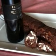 Il salame al cioccolato è uno di quei dolci che mi ricordano l’infanzia, quando lo preparavo con la mia vicina di casa e poi lo divoravamo per merenda. Crescendo, però, […]