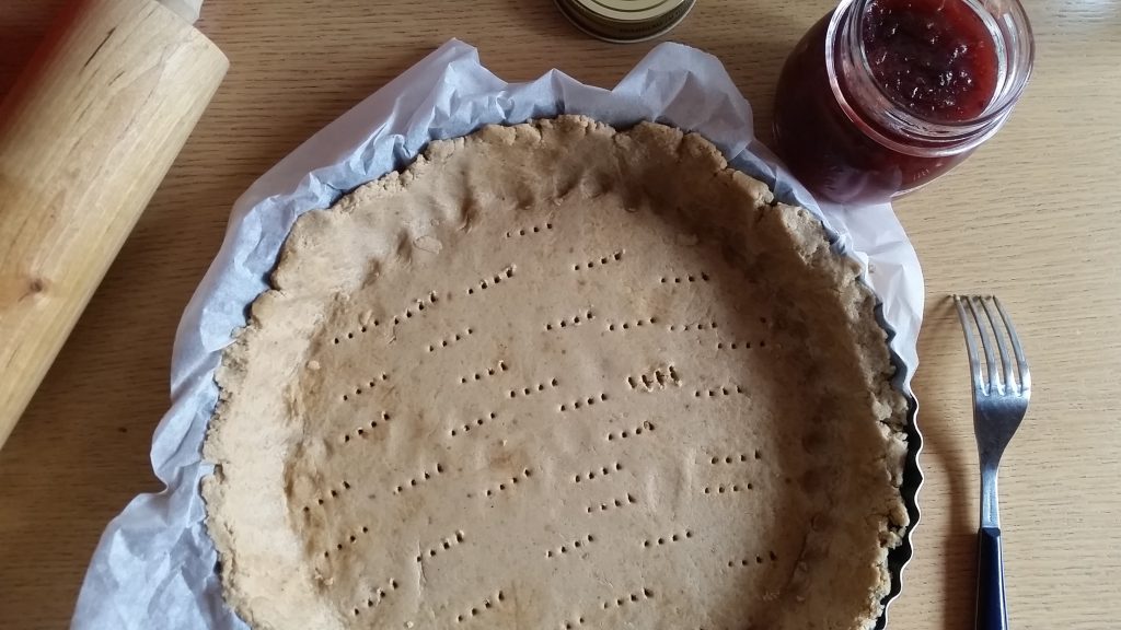 preparazione_crostata_vegana_2