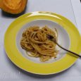 Uno degli ingredienti di stagione dell’autunno è la zucca! L’arancione illumina le nostre tavole alla perfezione in questo periodo di ripresa delle scuole, del lavoro dopo le ferie e di […]