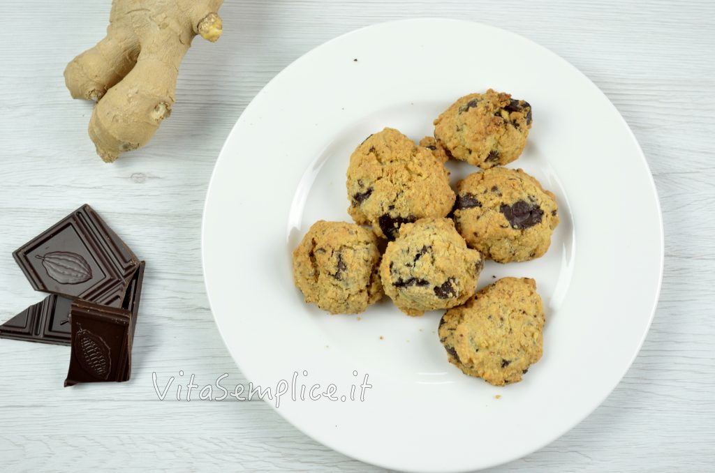 biscotti natalizi allo zenzero e cacao amaro