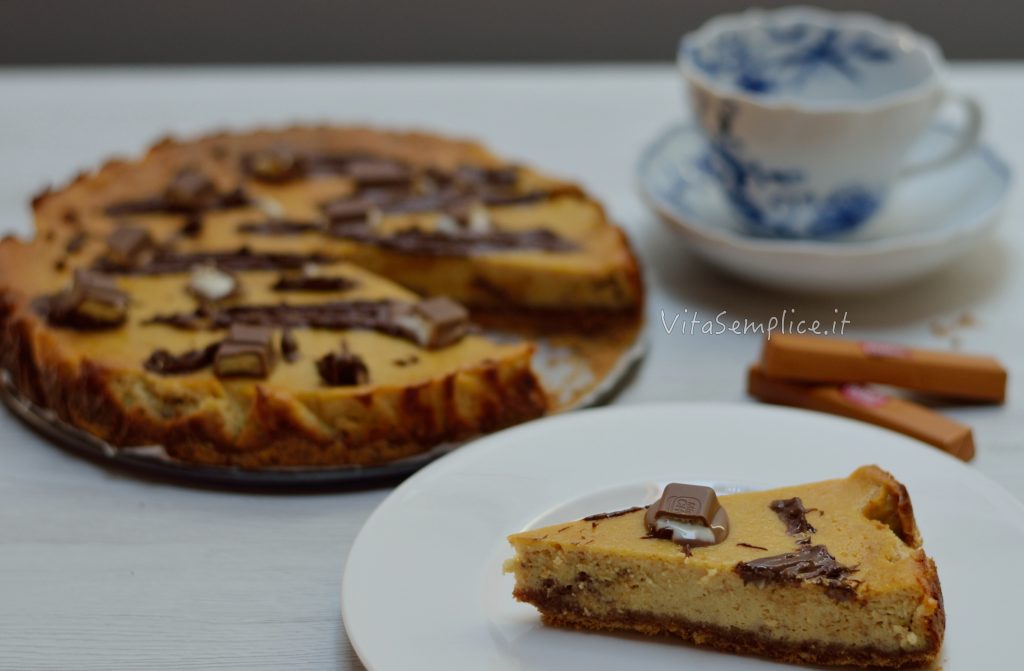 cheesecake alle barrette al cioccolato e caramello